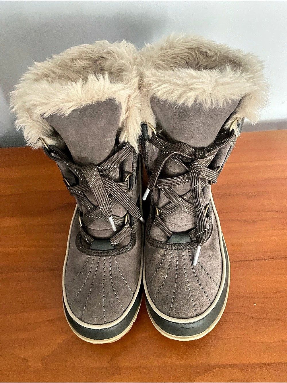 Sorel Joan of Arctic Waterproof Snow Boots Gray & Brown